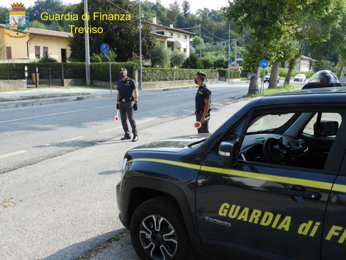 Morto dopo aver ingerito ovulo eroina, un indagato per omicidio: intercettazione della finanza di Trieste