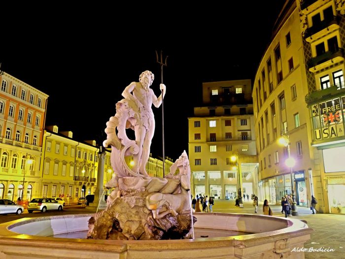 Nastro Rosa AIRC 2025, il 1° ottobre la Fontana del Nettuno in rosa contro il tumore al seno