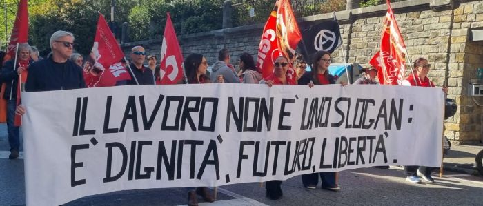 Dignità del lavoro, salari, pace: il grido delle piazze del Friuli Venezia Giulia 