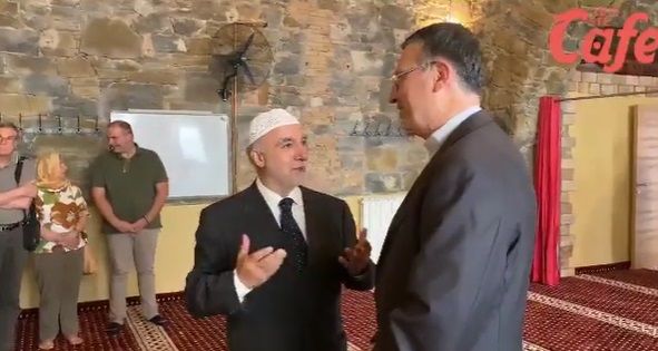 Domenica preghiera per la pace sul Molo Audace: presenti Vescovo, Rabbino e Presidente Comunità Islamica
