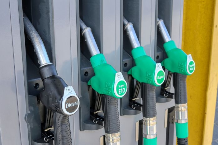 Secondo calo consecutivo per la benzina in Slovenia, prezzo sempre più basso