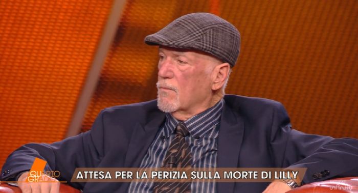 Seba a Quarto Grado, eleganza retrò e cappello d’ordinanza per il marito di Lilly 