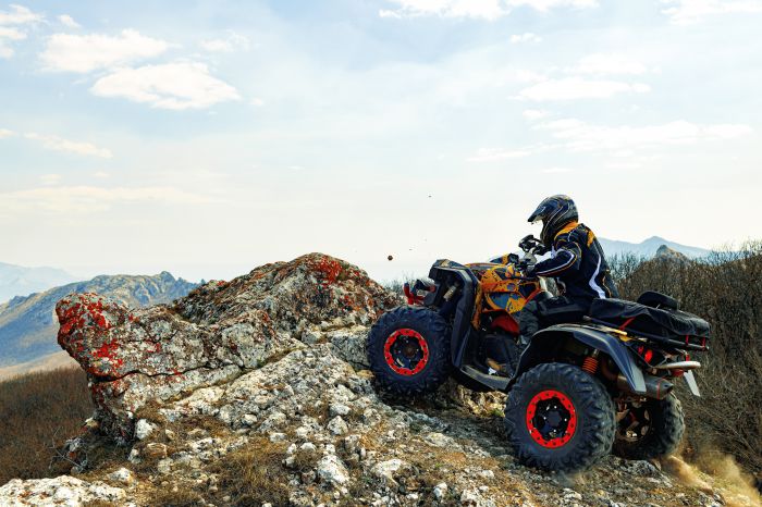Tragedia in Croazia: muore un ventunenne svizzero in incidente con il quad