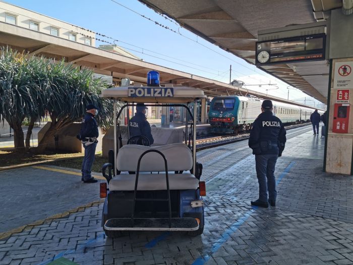 Polfer, grande lavoro durante le Festività: 31 indagati e 3484 persone controllate