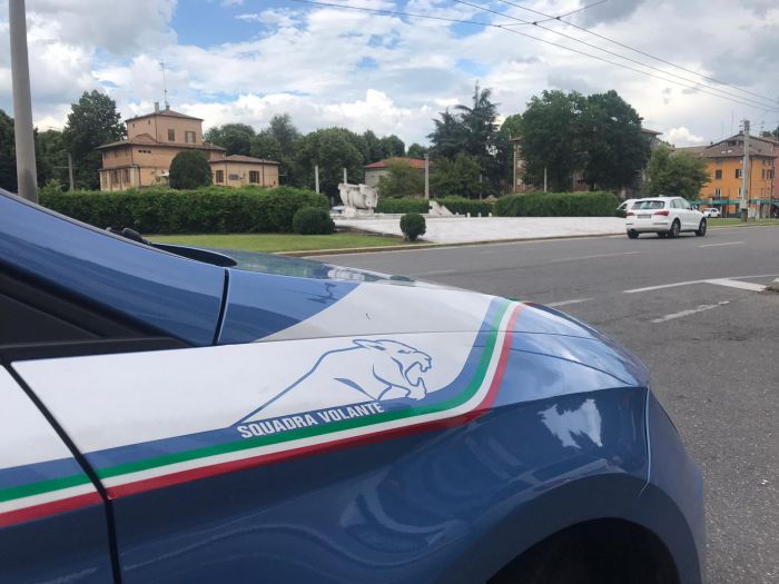 Fine della corsa! Ricercato per rapina e lesioni beccato su un autobus a Trieste