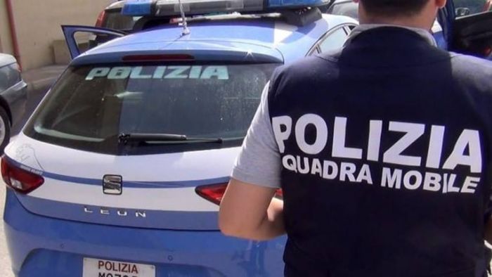 Ventuno arresti in un mese al confine: l'impegno della Polizia contro l'immigrazione irregolare