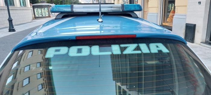 Mamma con 3 bimbi rintracciati sul confine: volevano raggiungere il marito/papà in Germania