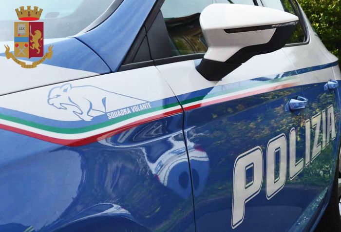 Arrestato 37enne rumeno per estorsione: aveva minacciato con un’arma l’ex compagna