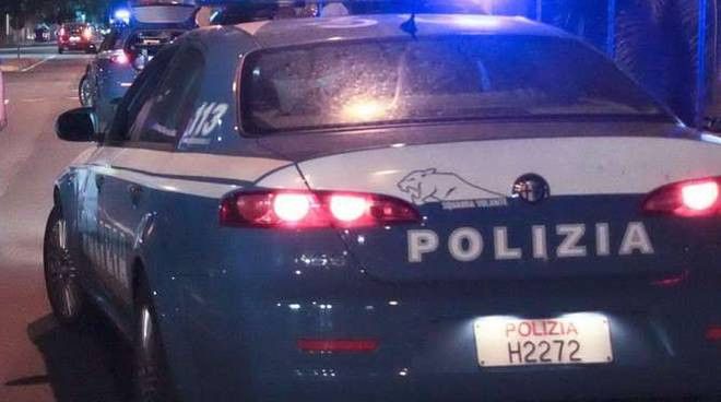 Siulp: "Poliziotta investita dallo scoppio dello pneumatico di un autotreno in transito"