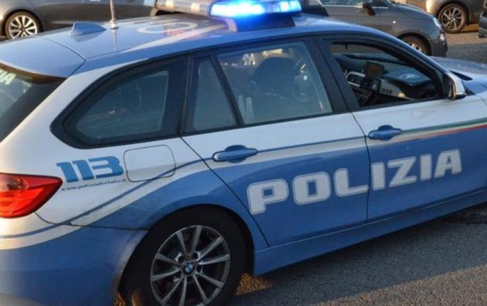 Tentato furto a Scorcola: i vicini avvisano il proprietario, vetro rotto e casa a soqquadro