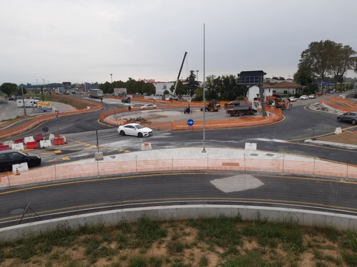 Rotatoria casello Palmanova aperta in modalità provvisoria