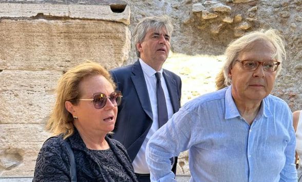 Trieste: Sgarbi, 'Ovovia' di Fuksas un orrore contro la città