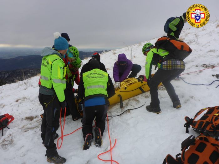 Malore improvviso, muore durante un’escursione in montagna a 870 metri