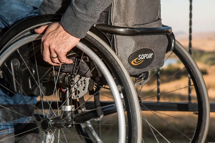 Invalidità civile, dal 1° giugno cambia tutto per gli over 70: tornano le commissioni ASUGI