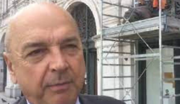 Entusiasmo Dipiazza: "Triestino tornato in città dopo 40 anni, colpito dalle luci e dai fanali"
