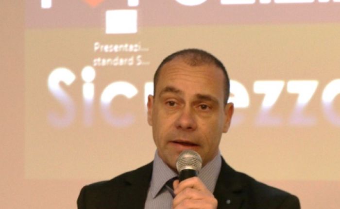 "Emergenza sicurezza a Trieste tra violenze in via Bonomo, guerriglie in piazza Perugino, pestaggi, spaccio, aggressioni in Piazza Goldoni"