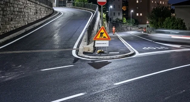 Dal 3 giugno lavori di asfaltatura notturna in Salita di Gretta, Via del Cisternone e Strada del Friuli