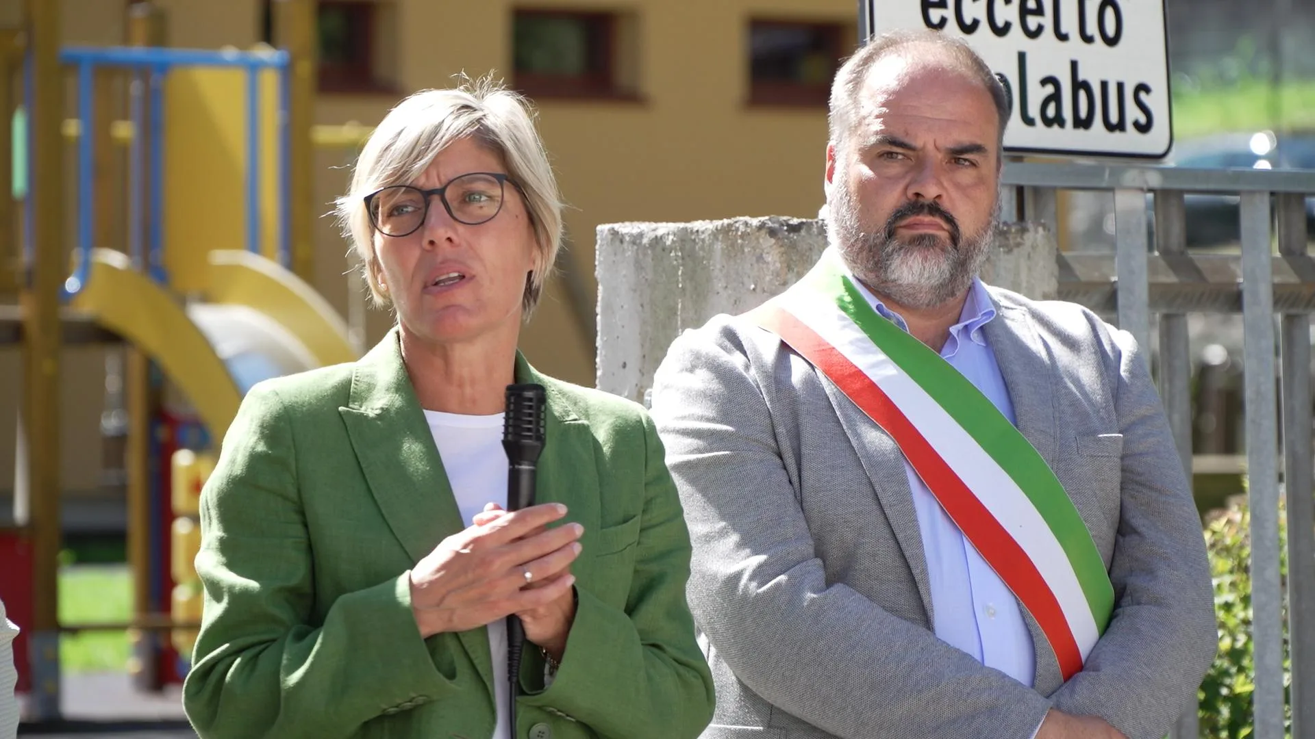 50. sisma: Zilli, a Pontebba inaugurati monumento e murale