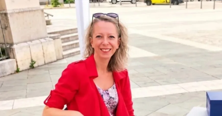 Proteste e violenza, la triestina Zaulovic agli adulti: «La condanna, da sola, non educa»