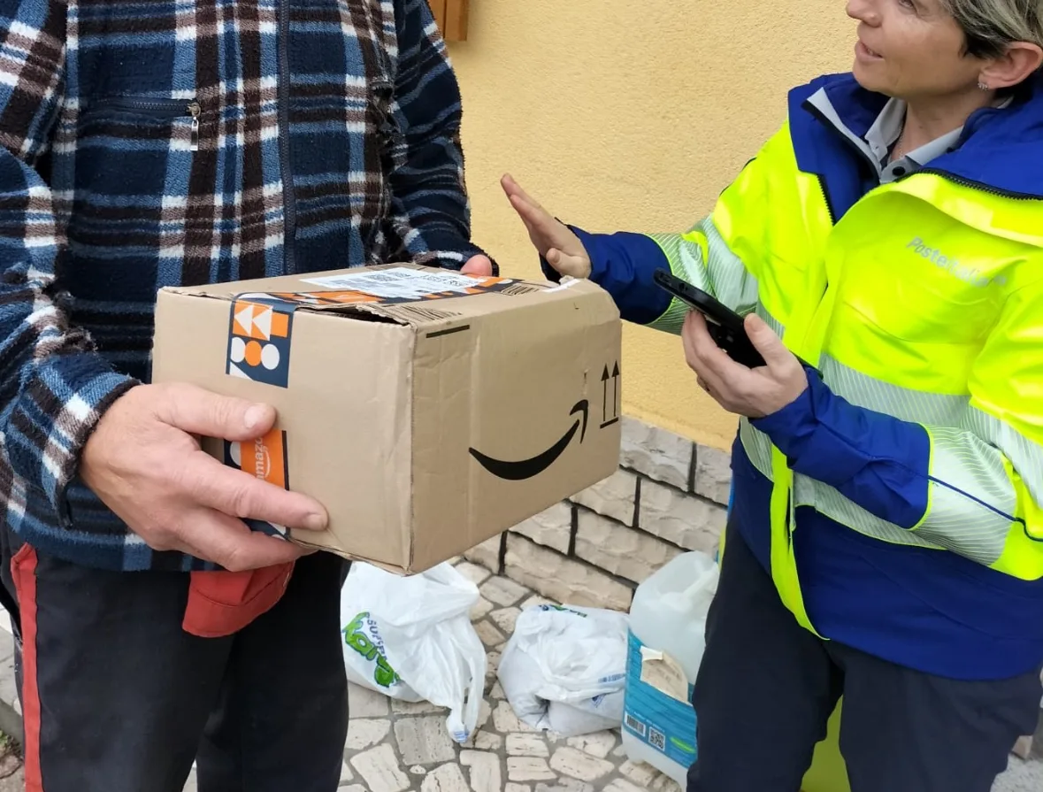 Poste Delivery Web: a Trieste e Gorizia si va in vacanza senza il peso dei bagagli