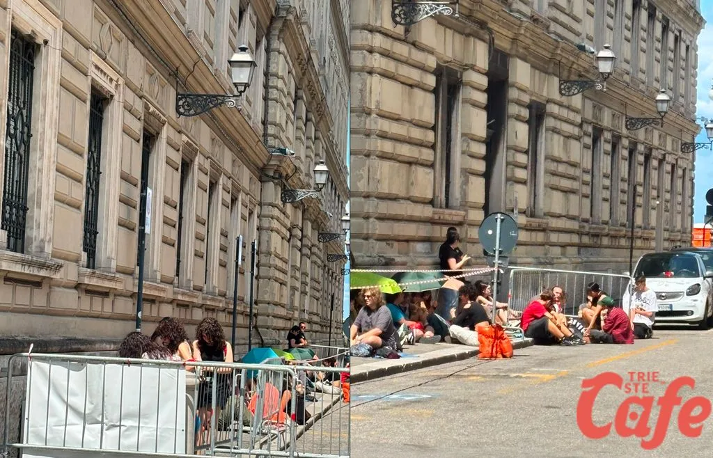 Gorillaz a Trieste, fan già in fila dalla mattina: la corsa alla prima fila è iniziata