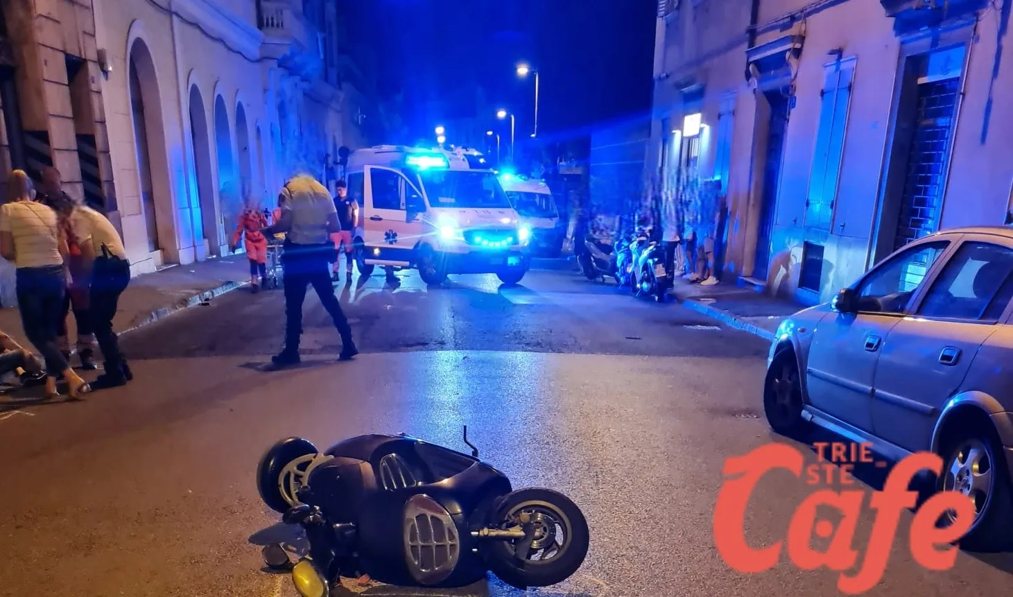 Incidente in via Udine a Trieste: intervento dei soccorsi, traffico bloccato all'altezza di via Pauliana