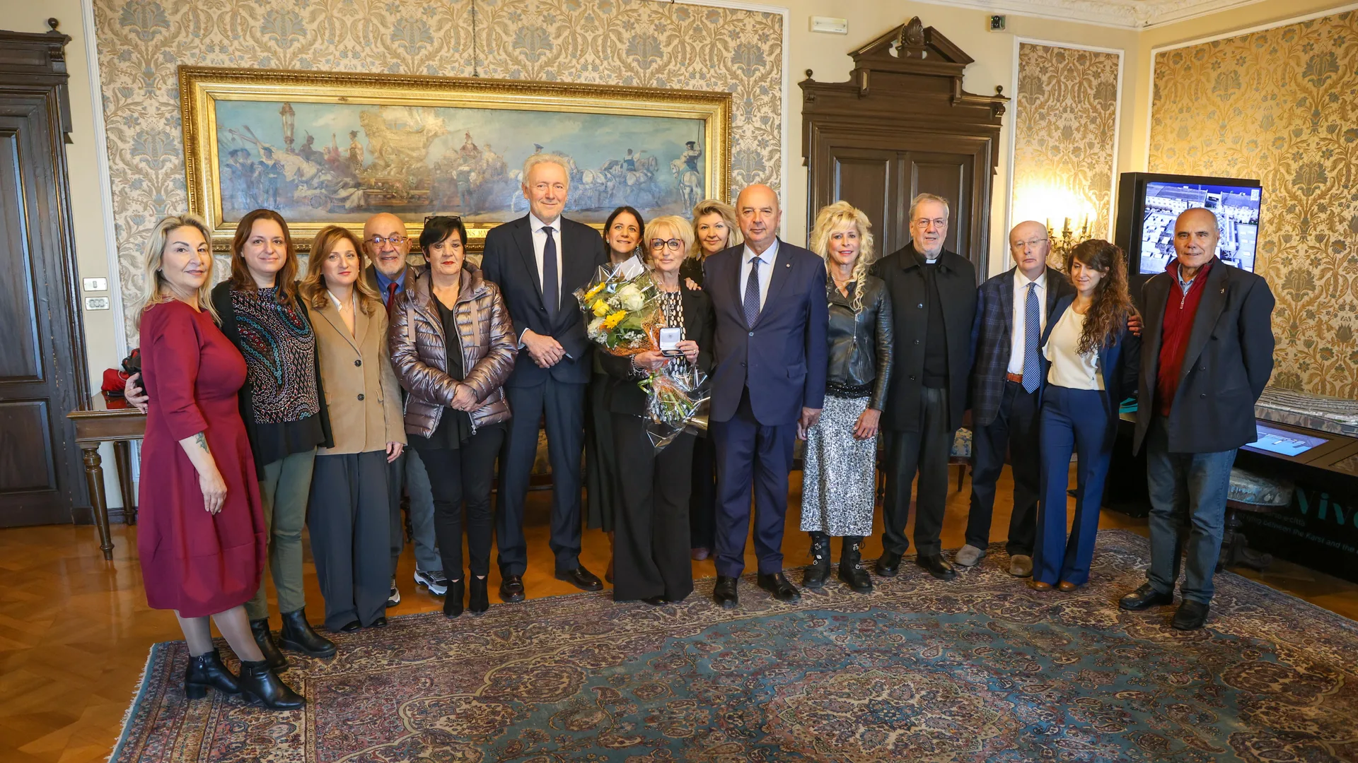 Trieste premia chi è al fianco dei malati oncologici: Medaglia bronzea della città ad Anvolt