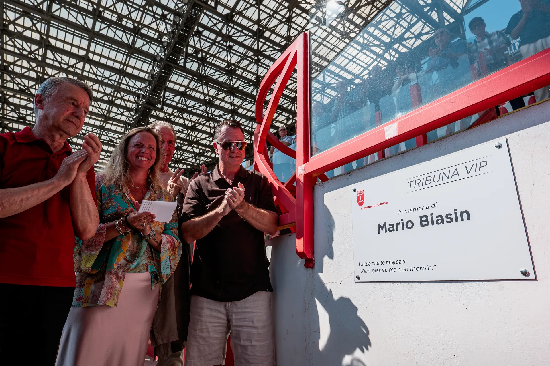 Trieste dedica la tribuna Vip del Nereo Rocco a Mario Biasin: un omaggio a chi salvò la Triestina (VIDEO)