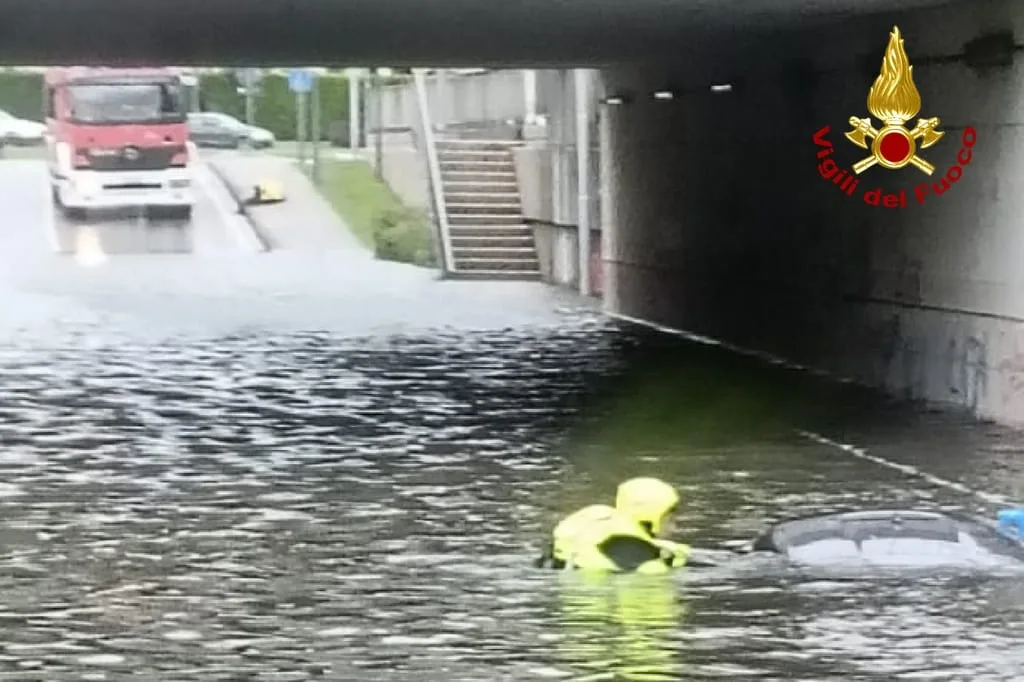 Maltempo in Friuli Venezia Giulia: tragedia a Latisana, oltre 600 interventi in coda a Udine