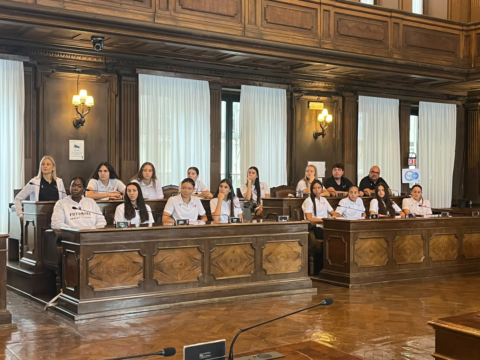 Presentata la prima squadra di Basket femminile "Futurosa" che militerà in serie A2