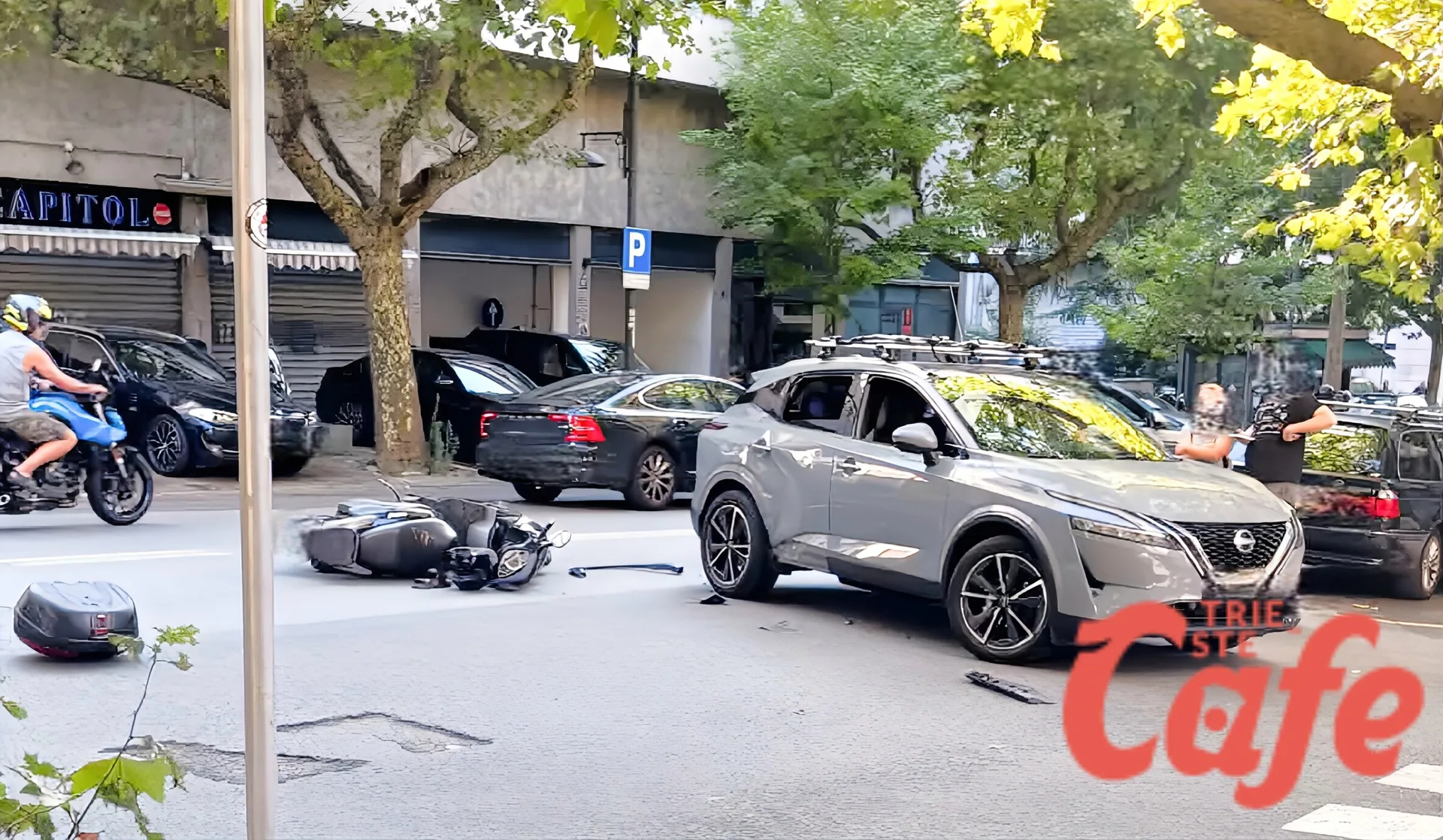 Trieste, schianto in viale D'Annunzio: coinvolti un'auto con targa straniera e uno scooter