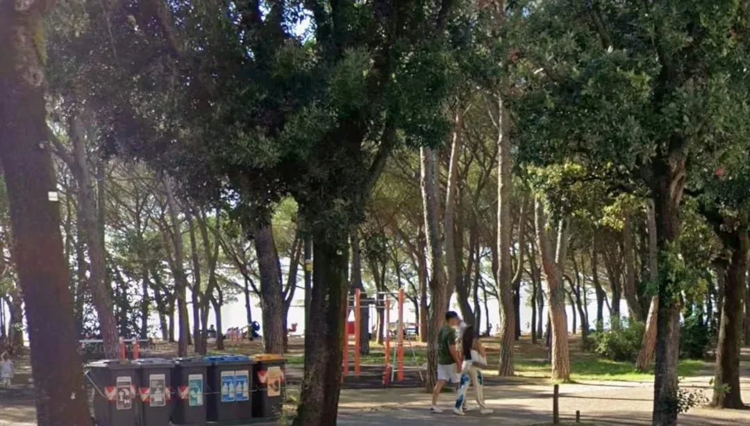 Barcola, muore in ospedale il 19enne travolto da un furgone nella notte