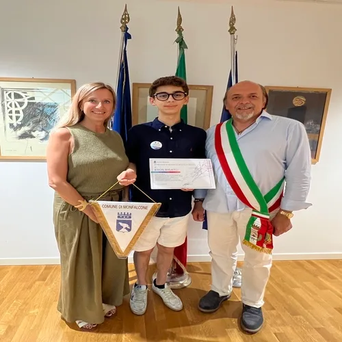 A 16 anni conquista le Olimpiadi italiane delle Neuroscienze: Monfalcone celebra il talento di Eros Rigato