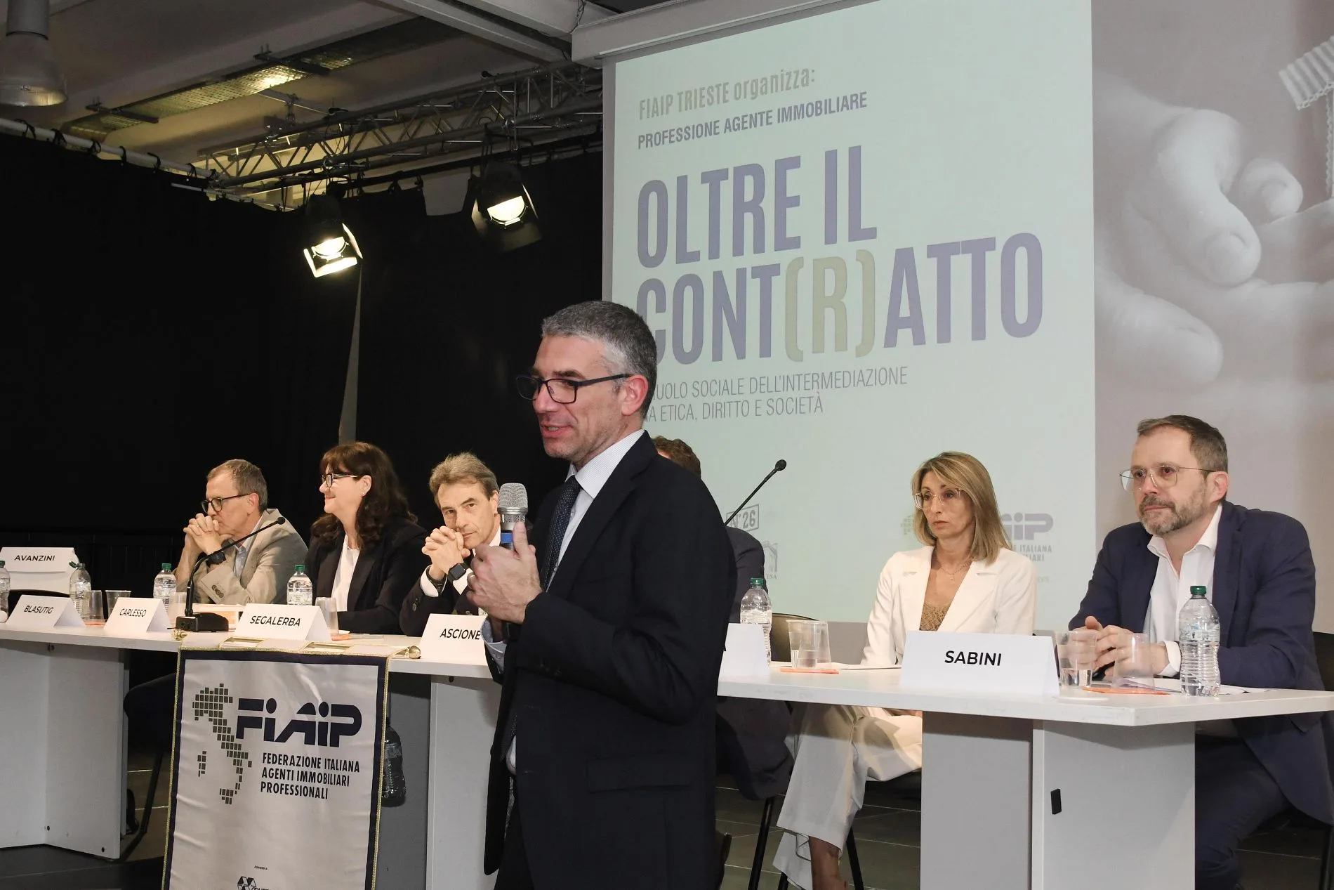 Politiche abitative in Fvg, Roberti: «Sì al recupero degli alloggi sfitti e fondi per i nuovi ascensori»