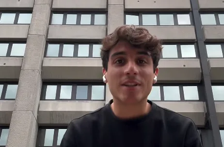 Trieste, NeverMars annuncia “Niente di speciale” a Trieste Cafe: il nuovo singolo arriva il 6 novembre (VIDEO)
