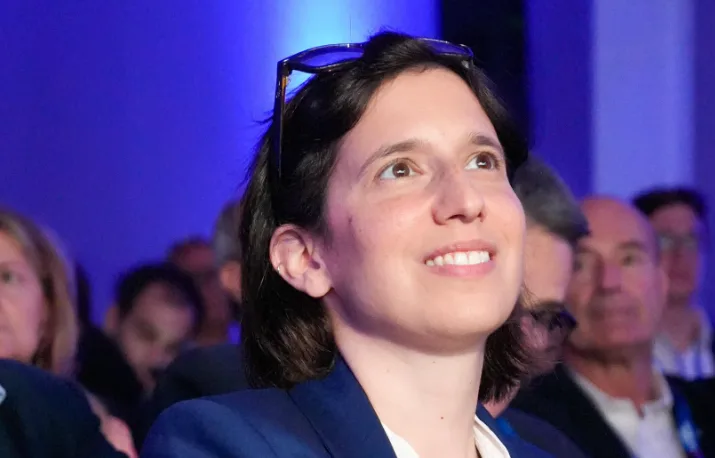 Elly Schlein "colpita" dalla ricostruzione del dopo terremoto in Friuli