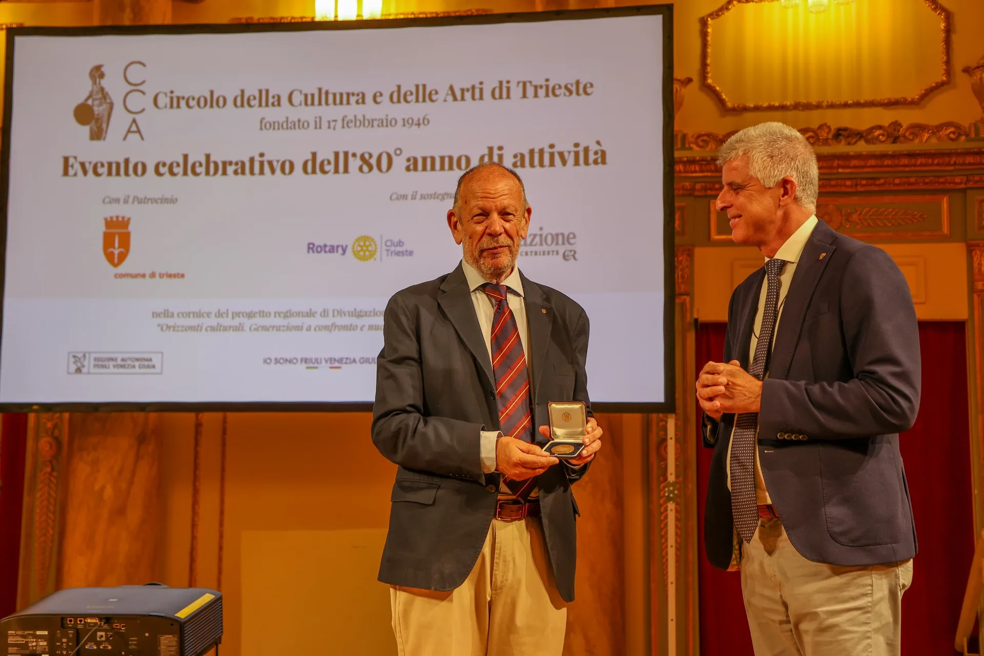 Trieste, 80 anni di cultura: il Comune premia il Circolo fondato da Giani Stuparich