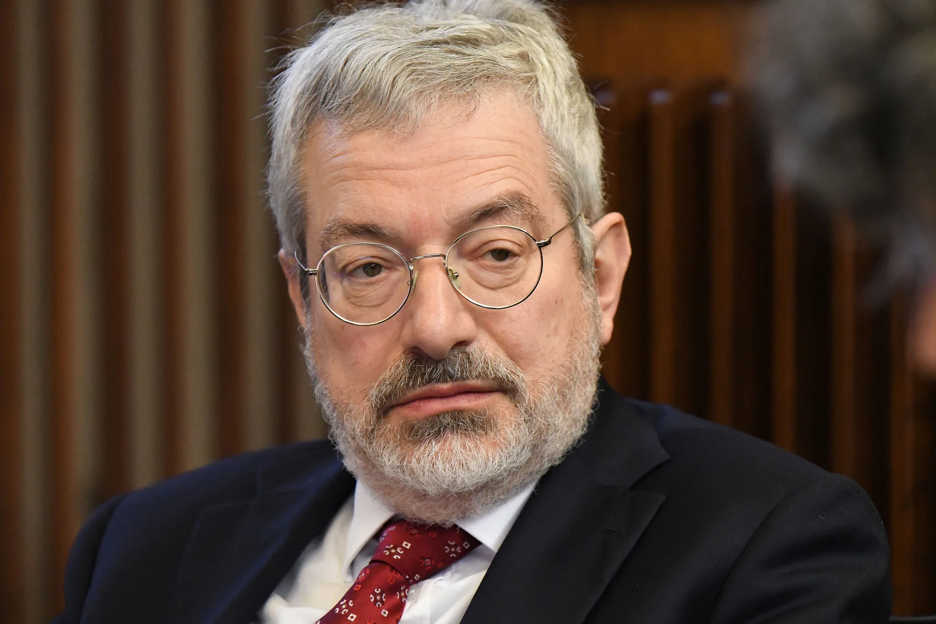 Sanzioni e sfruttamento in Fvg, Honsell: "Dignità e sicurezza siano la priorità della Regione"
