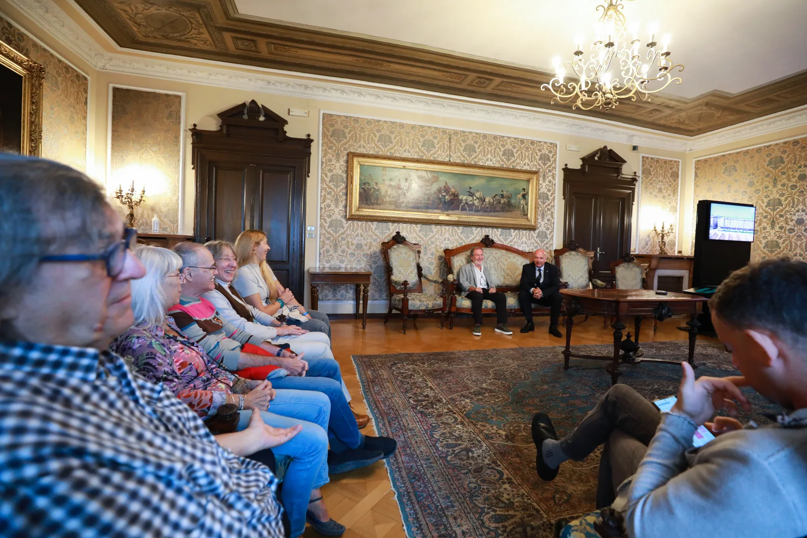 Trieste celebra i 50 anni de “La Barcaccia”: Dipiazza consegna la Medaglia bronzea della Città