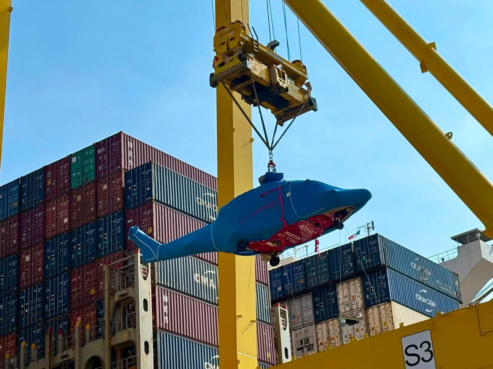 Comitato No Imec: "Trieste sempre più snodo del riarmo globale; senza sosta la movimentazione di armi in porto"